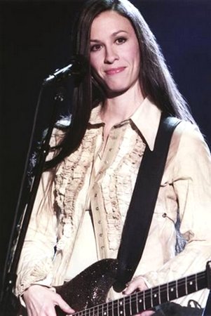 Alanis Morissette - Playing Guitar