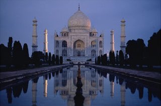 India, Taj Mahal at Sunrise, Art Print